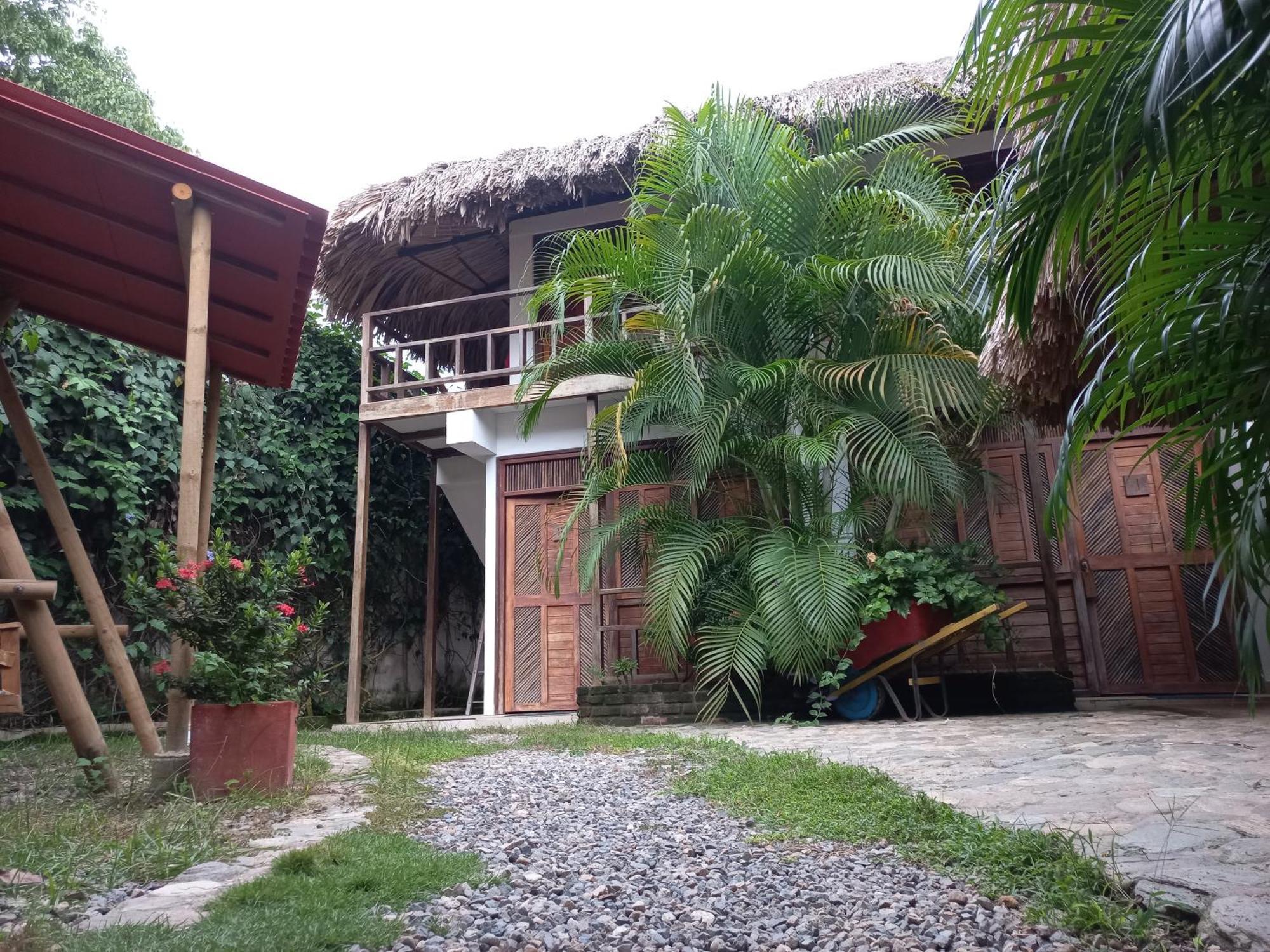 Hotel El Leon Feliz Palomino Exterior foto